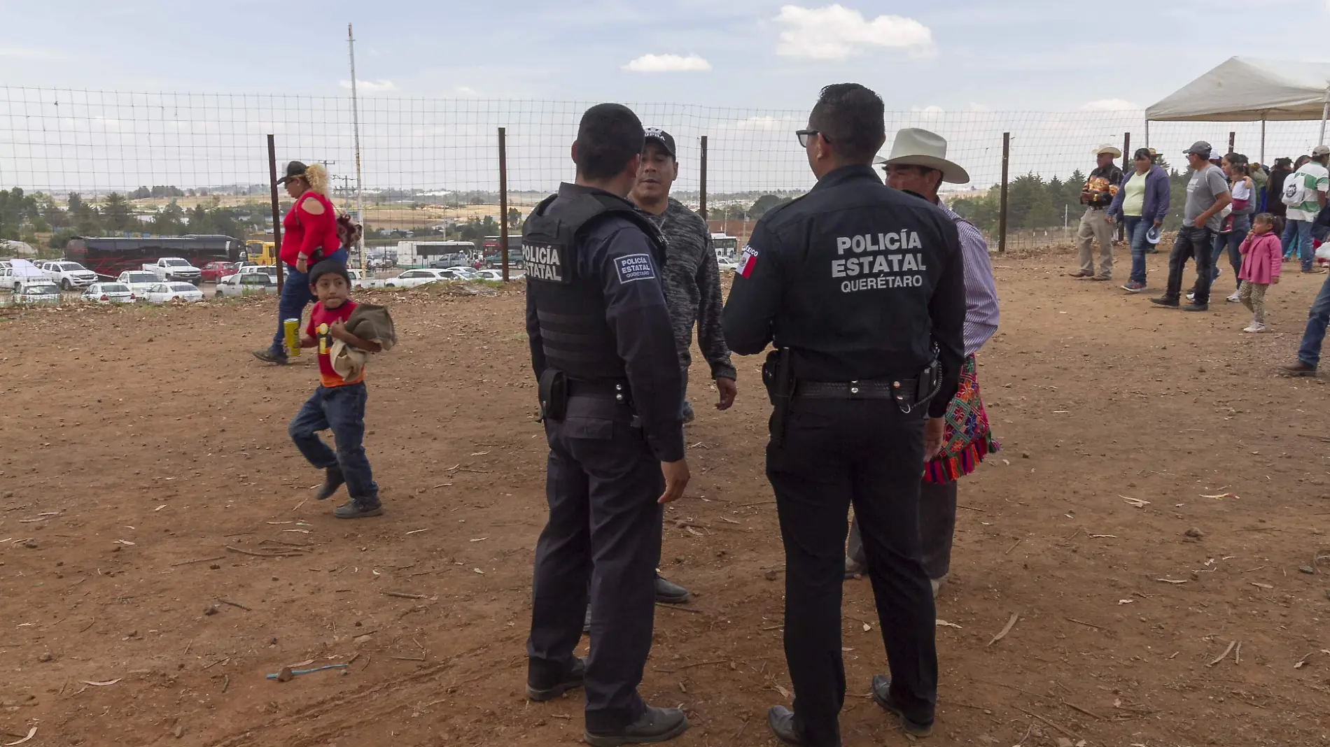 Dijo que los elementos son comprometidos con la tarea de cuidar a la población amealcense. Foto César Ortiz.